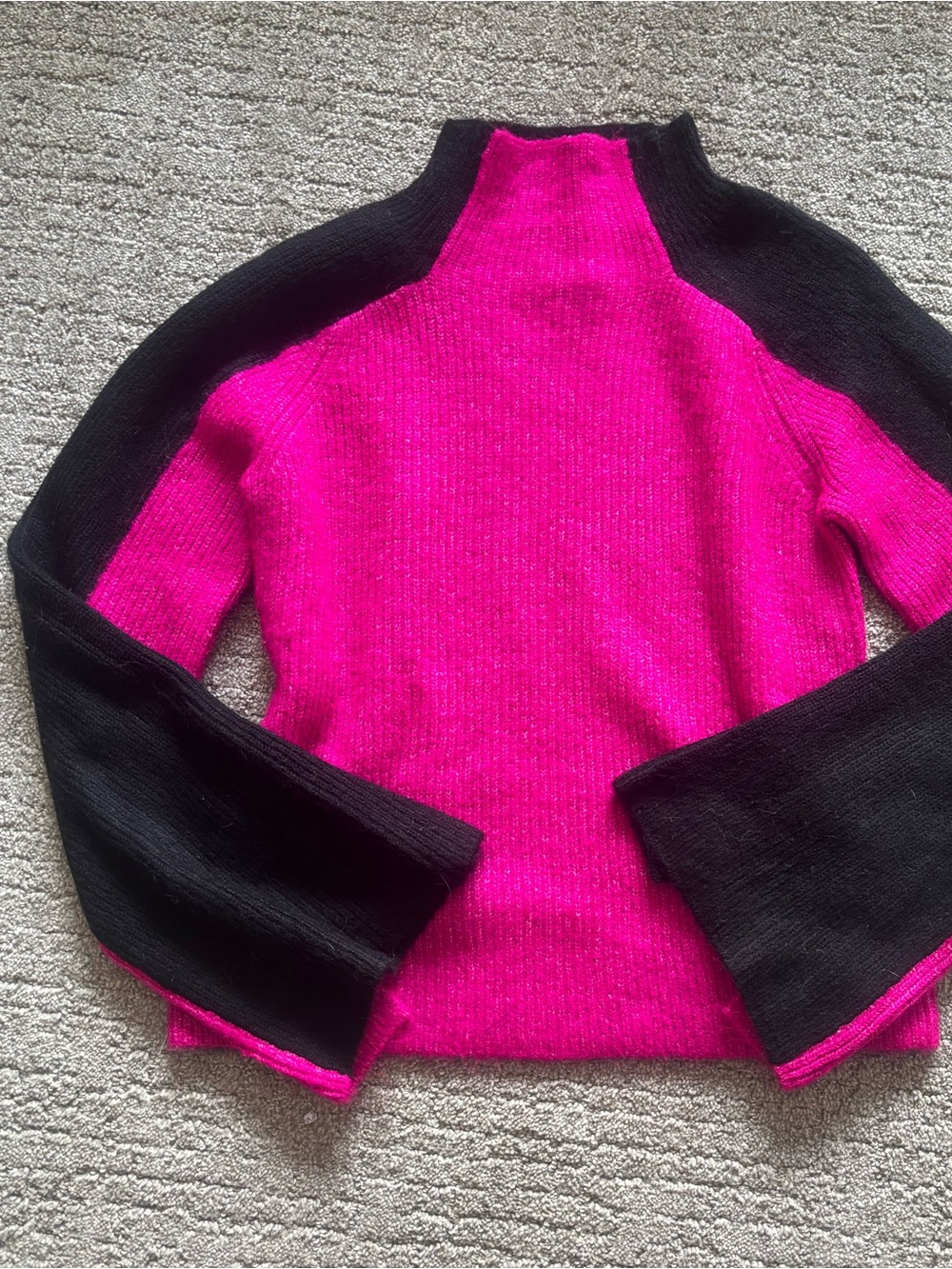 DKNY | Colorblock Mock-Neck Sweater in Pink and Black | Size XS